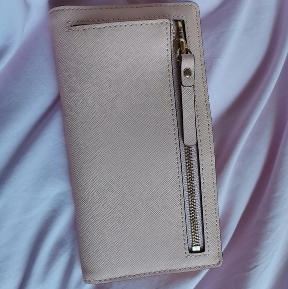 KATE SPADE Newbury ID Wallet - Picture 7 of 10